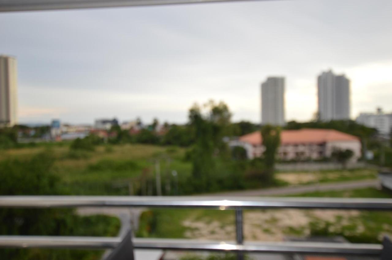 Villa Germania Jomtien Beach Eksteriør billede