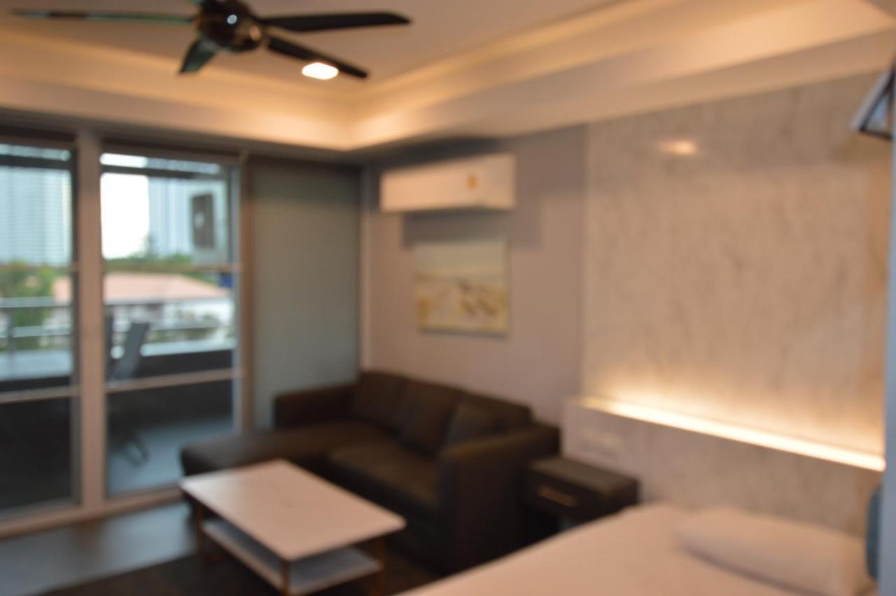 Villa Germania Jomtien Beach Eksteriør billede