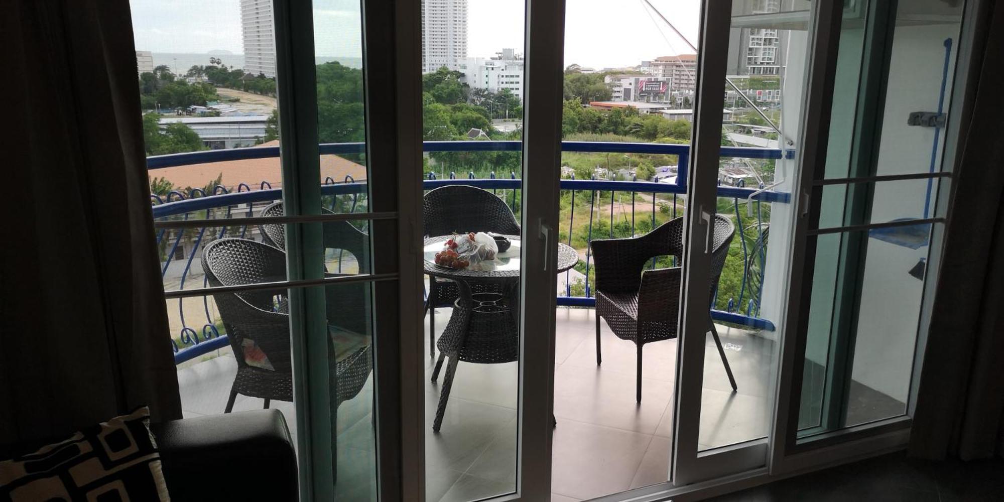 Villa Germania Jomtien Beach Eksteriør billede